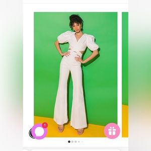 Flying Tomatoe LOVE LIKE THIS DENIM JUMPSUIT
WHITE DENIM NWOT